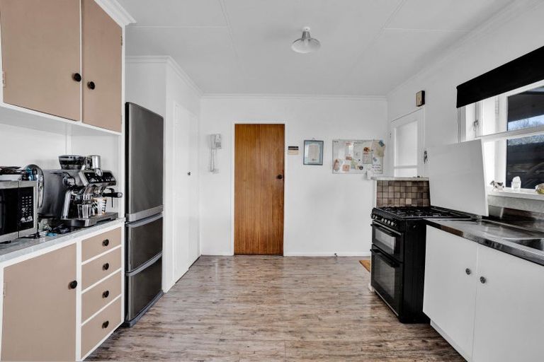 Photo of property in 5815 South Road, Rahotu, Opunake, 4684