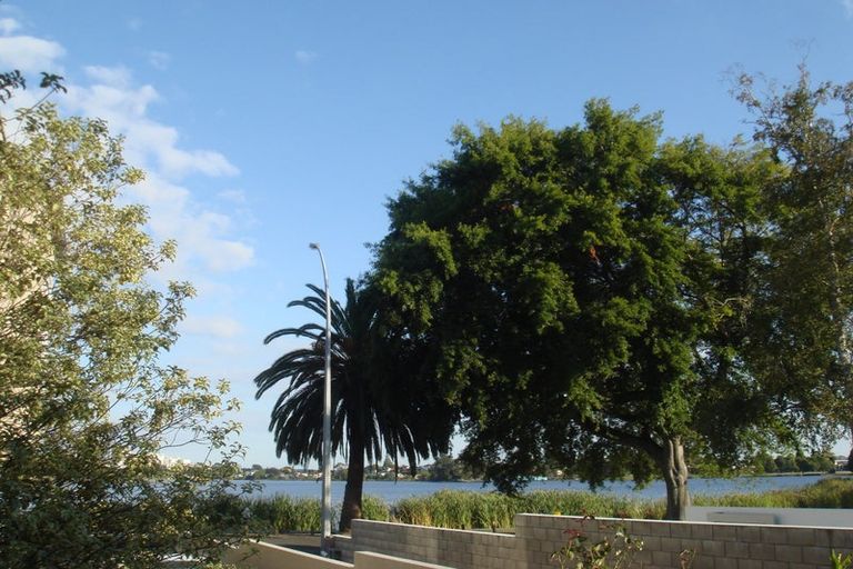 Photo of property in 29b Lake Domain Drive, Frankton, Hamilton, 3204