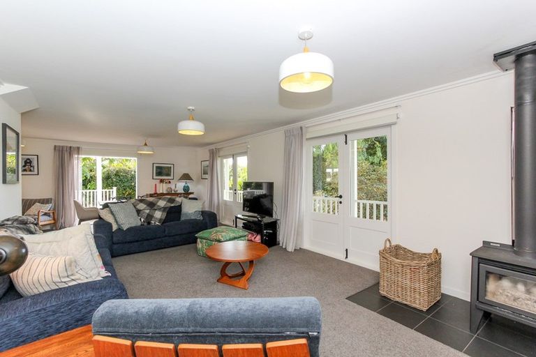 Photo of property in 11 Onaero Beach Road, Onaero, Waitara, 4383