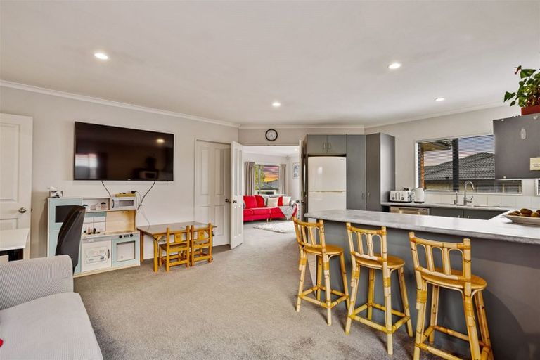 Photo of property in 20 Northridge Terrace, Massey, Auckland, 0614