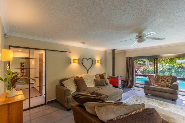 Photo of property in 64 Hetley Crescent, Taradale, Napier, 4112