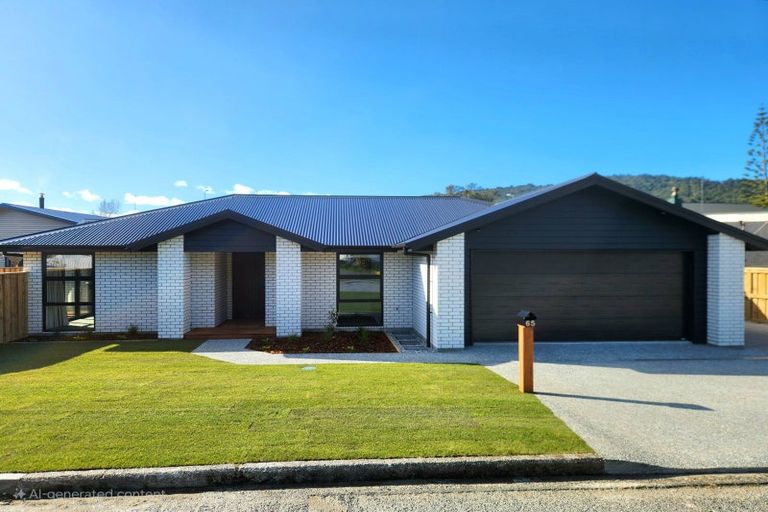 Photo of property in 65 Marlborough Street, Greymouth, 7805