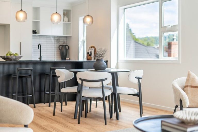 Photo of property in 70d Heretaunga Square, Silverstream, Upper Hutt, 5019