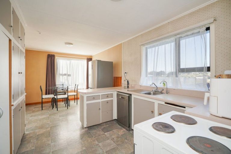 Photo of property in 30 Wicklow Street, Clifton, Invercargill, 9812