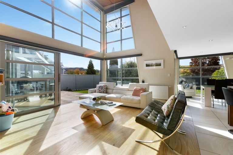 Photo of property in 28 Chandler Crescent, Clyde, 9330