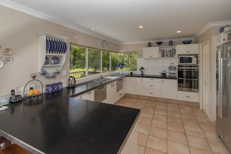 Photo of property in 21a Auckland Road, Greenmeadows, Napier, 4112