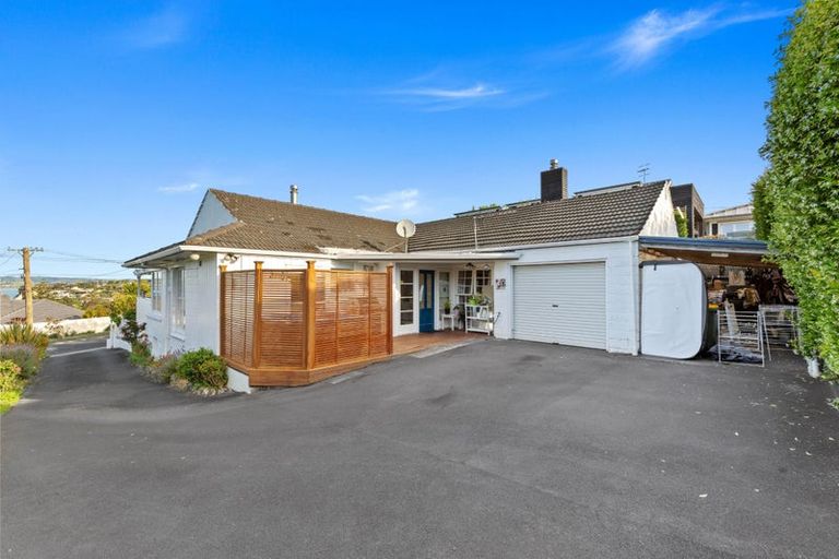 Photo of property in 56 Parkhill Road, Mellons Bay, Auckland, 2014