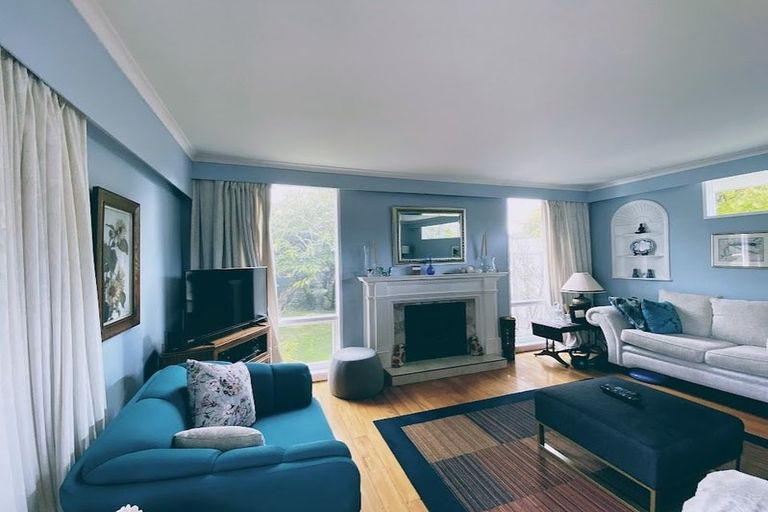 Photo of property in 4 Chudleigh Grove, Churton Park, Wellington, 6037