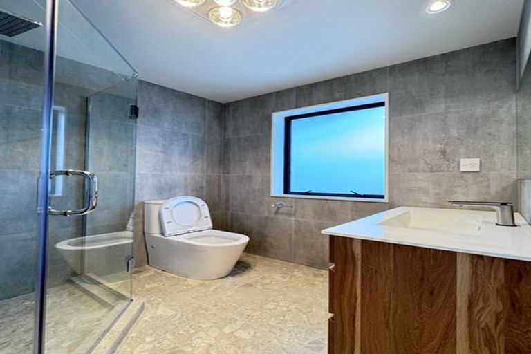 Photo of property in 153 Kowhai Road, Orewa, 0931