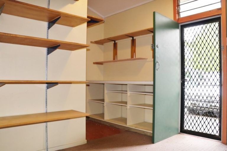 Photo of property in 56 Victoria Avenue, Waiuku, 2123