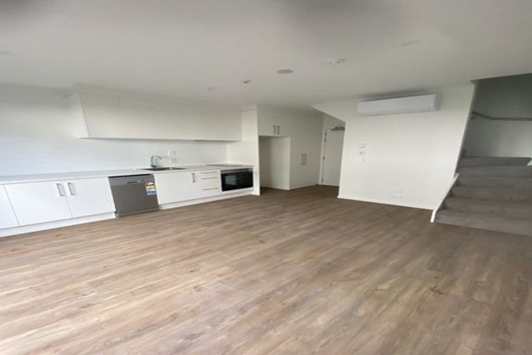 Photo of property in 10/260 Kilmore Street, Christchurch Central, Christchurch, 8011