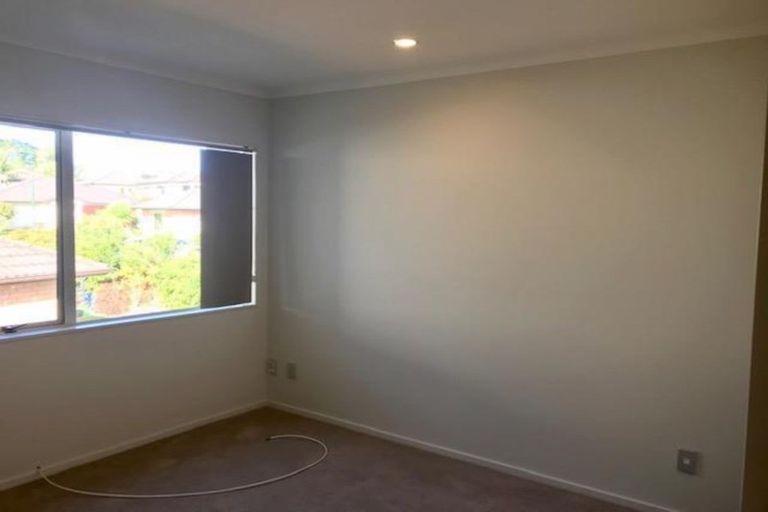 Photo of property in 29 Coachman Drive, Flat Bush, Auckland, 2016