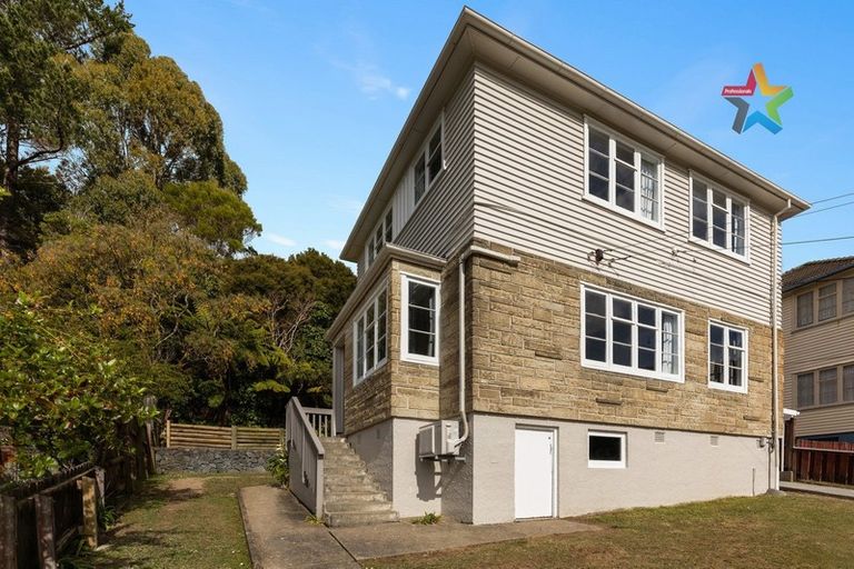 Photo of property in 29 Judd Crescent, Naenae, Lower Hutt, 5011