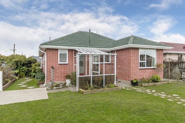 Photo of property in 28 Vardon Crescent, Shirley, Christchurch, 8061