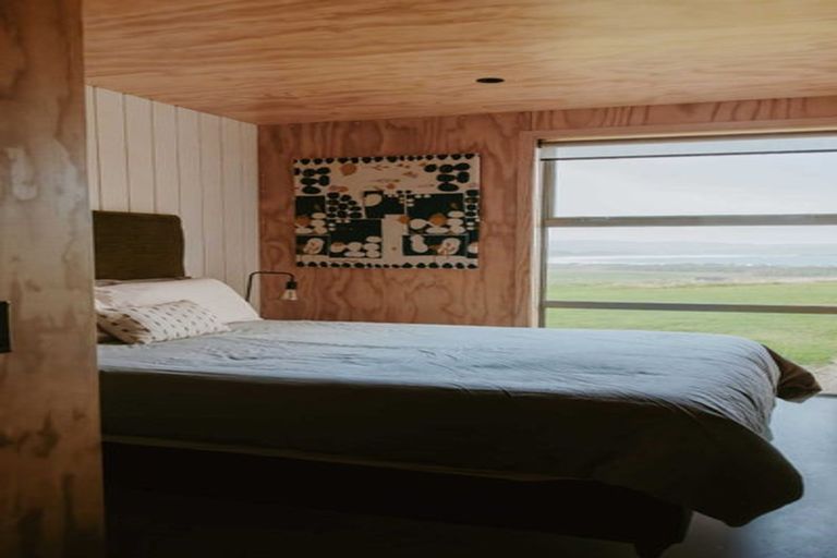 Photo of property in 120 Mair Road, Curio Bay, Tokanui, 9884