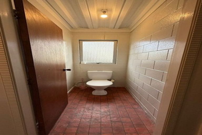Photo of property in 12 Aubrey Street, New Plymouth, 4310