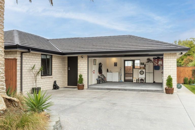 Photo of property in 53 Domett Street, Westport, 7825