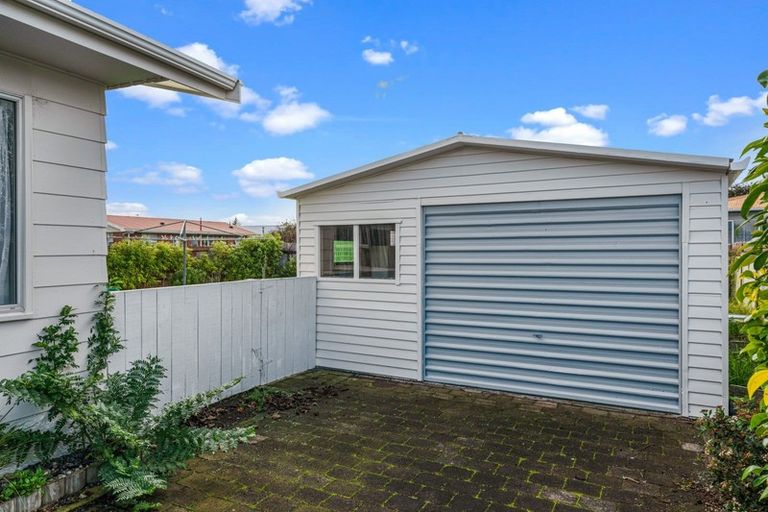 Photo of property in 3 Manuka Place, Hawera, 4610