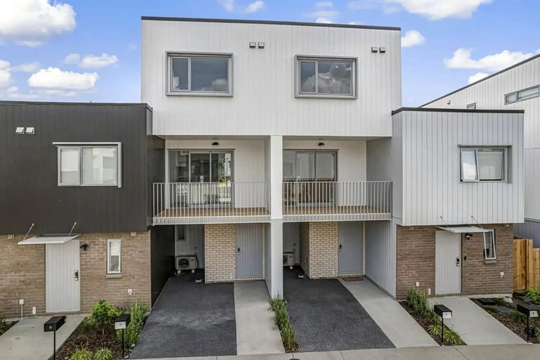 Photo of property in 125 Ngae Place, Mangere East, Auckland, 2024