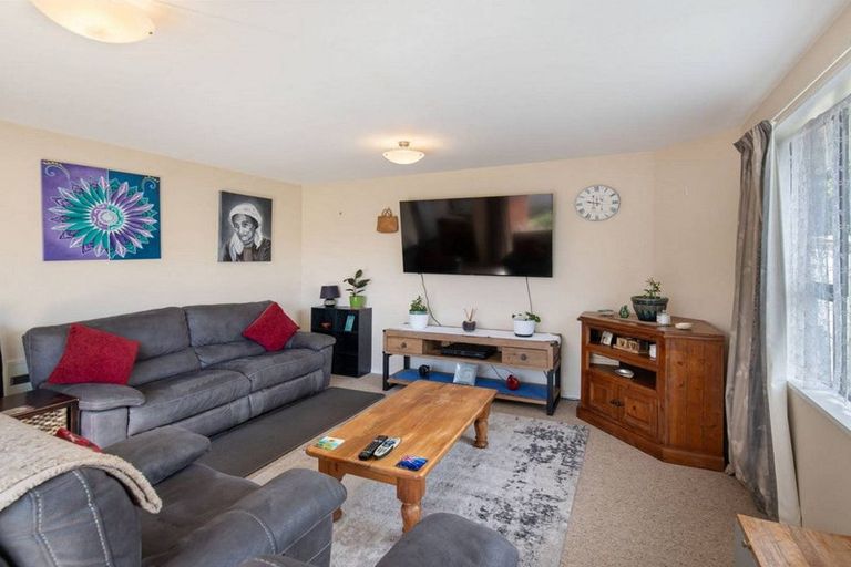 Photo of property in 20 Rustic Lane, Spreydon, Christchurch, 8024