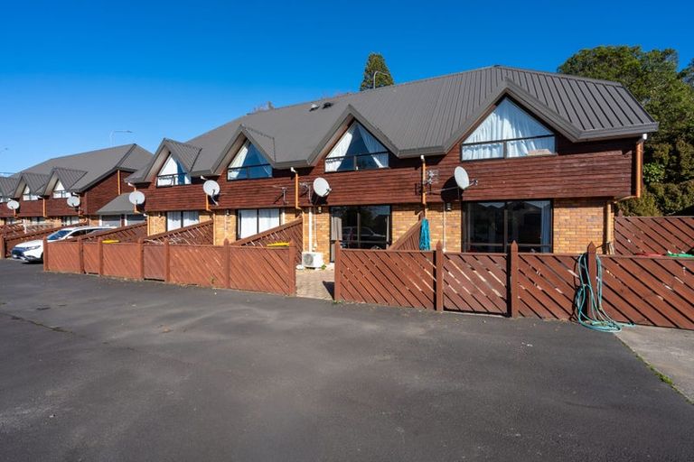 Photo of property in 129g Helensburgh Road, Halfway Bush, Dunedin, 9010
