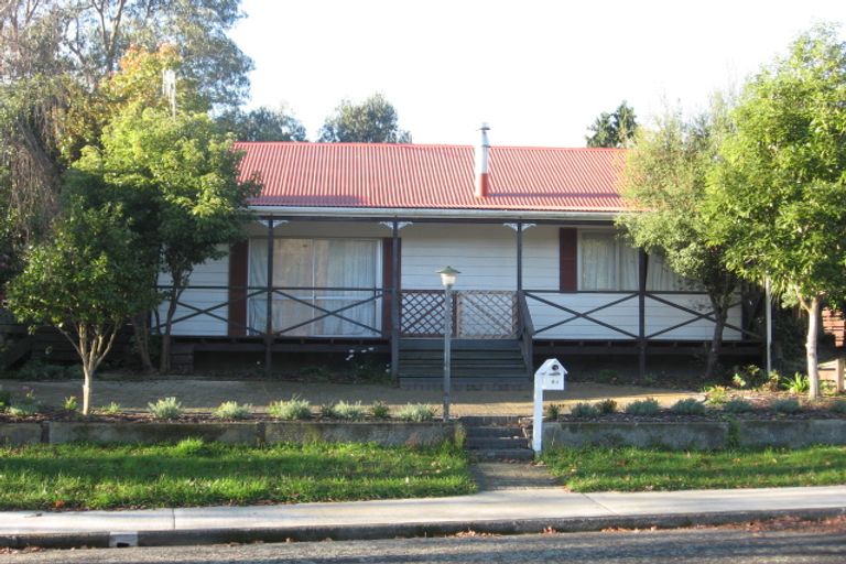 Photo of property in 9a Kew Grove, Raumati Beach, Paraparaumu, 5032