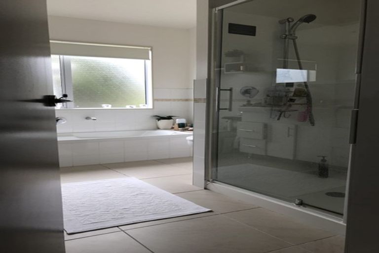 Photo of property in 42u4 Hoover Street, Brooklyn, Wellington, 6021