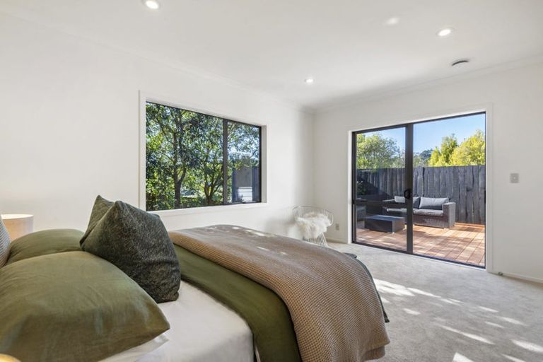 Photo of property in 14 Durbin Court, Greenhithe, Auckland, 0632