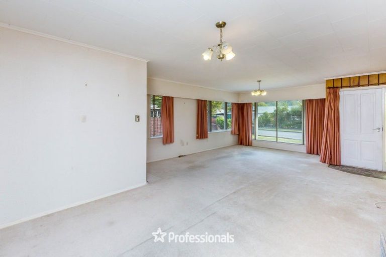 Photo of property in 10 Cecil Street, Clouston Park, Upper Hutt, 5018
