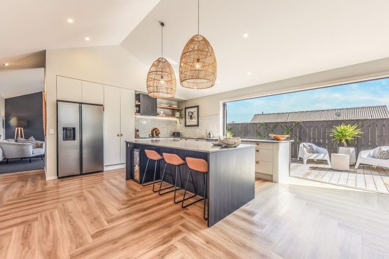Photo of property in 21 Rana Place, Mapua, 7005