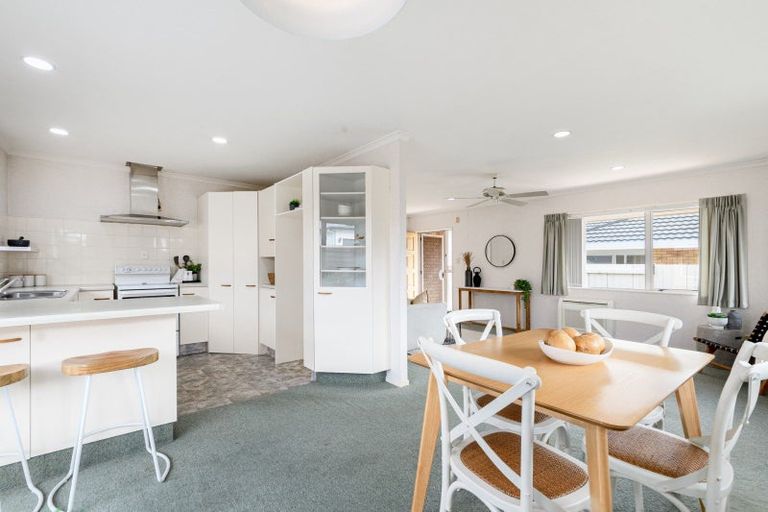 Photo of property in 482b Devonport Road, Tauranga South, Tauranga, 3112