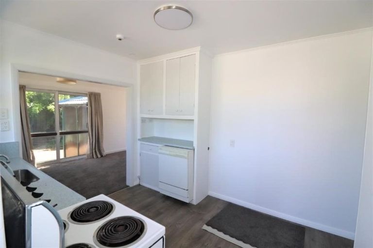 Photo of property in 39 Somerset Crescent, Spreydon, Christchurch, 8024