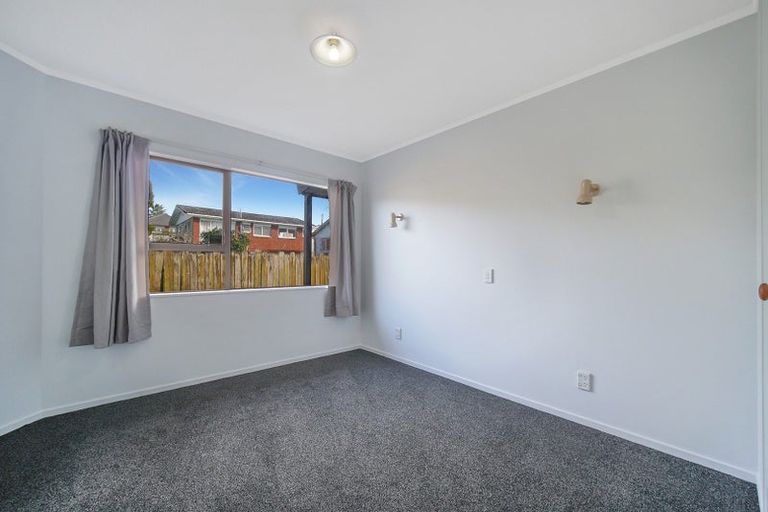 Photo of property in 19 Tane Street, New Lynn, Auckland, 0600