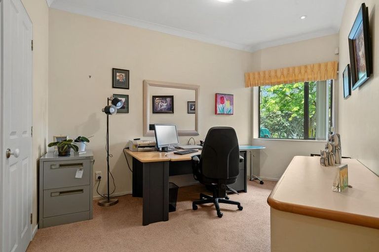 Photo of property in 5 Burberry Road, Karaka, Drury, 2578