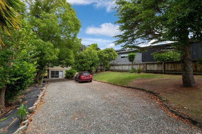 Photo of property in 9 Poplar Road, Stanmore Bay, Whangaparaoa, 0932