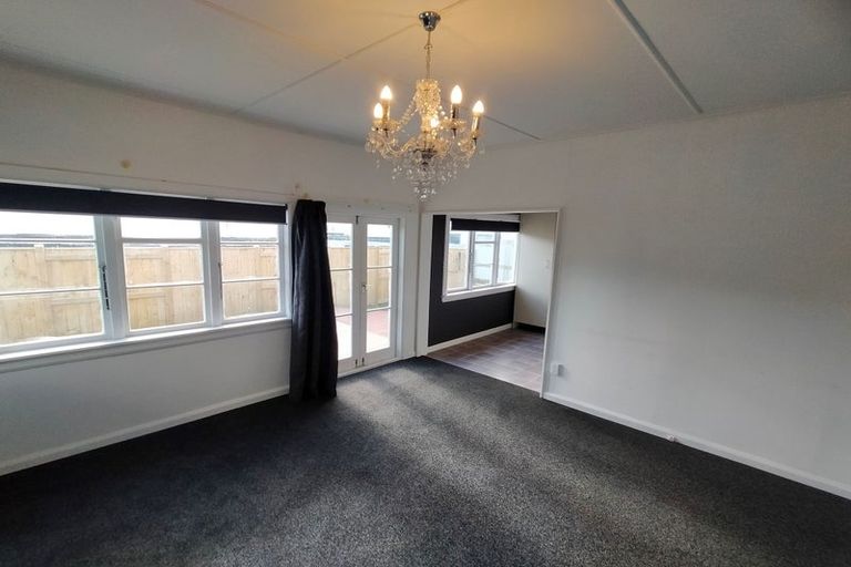 Photo of property in 30 Ngaire Street, Longburn, Palmerston North, 4412