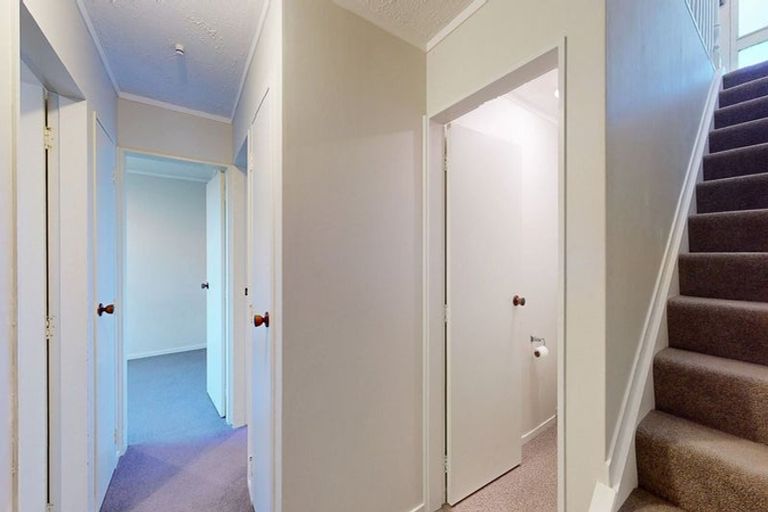 Photo of property in 67b Thurleigh Grove, Karori, Wellington, 6012