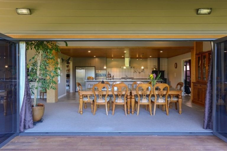 Photo of property in 66 Mantell Street, Tikokino, Waipawa, 4273