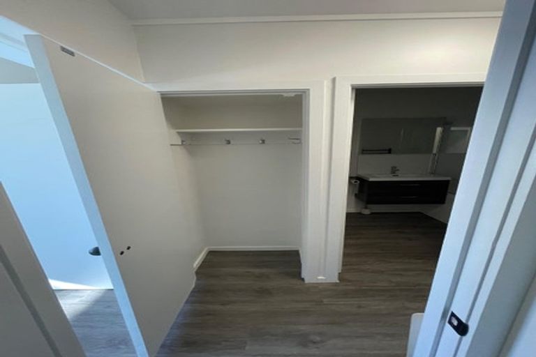 Photo of property in 4 Raroa Road, Kelburn, Wellington, 6012