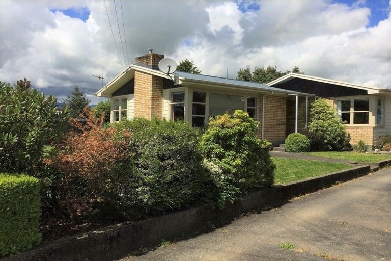 Photo of property in 18 Parsons Avenue, Levin, 5510