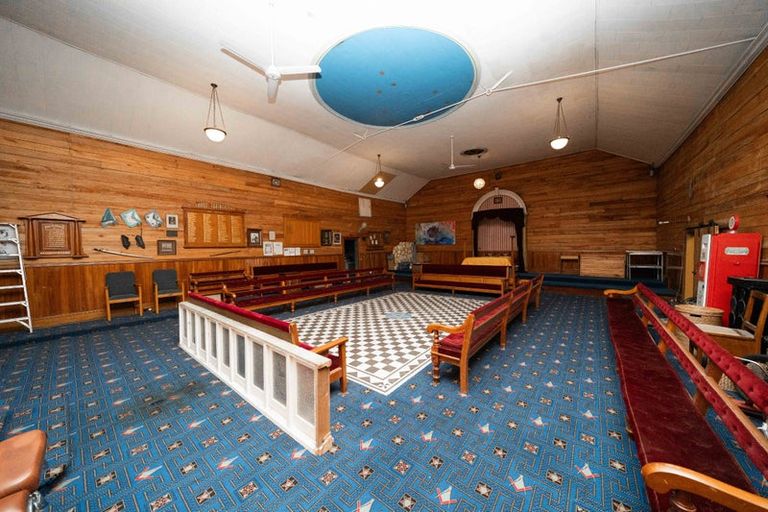 Photo of property in Ex Masonic Lodge Hall, 6 Hill Road, Lumsden, 9730