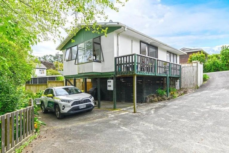 Photo of property in 49a Rua Road, Glen Eden, Auckland, 0602