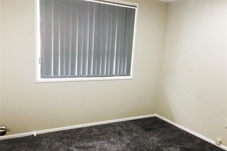 Photo of property in 521 Massey Road, Mangere, Auckland, 2022