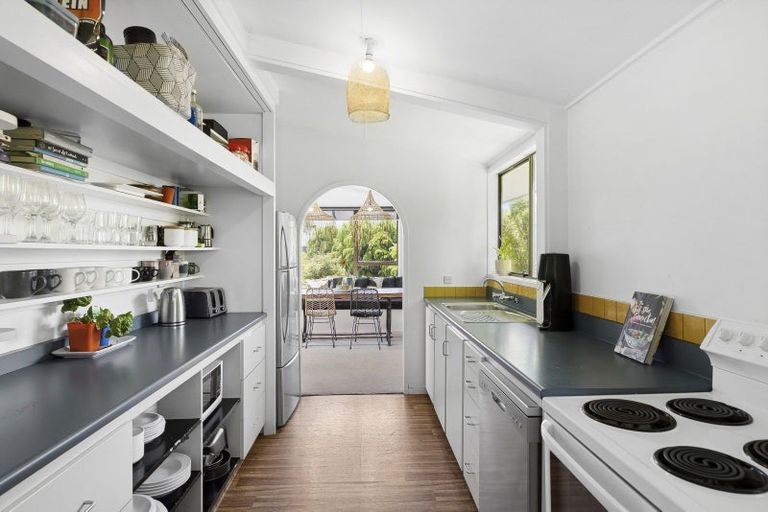 Photo of property in 40 Hunter Crescent, Wanaka, 9305