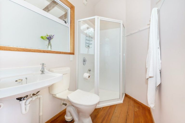 Photo of property in 17 Kea Street, Waikanae, 5036