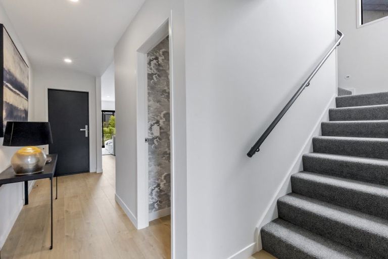 Photo of property in 29 Mulholland Drive, Jacks Point, 9371