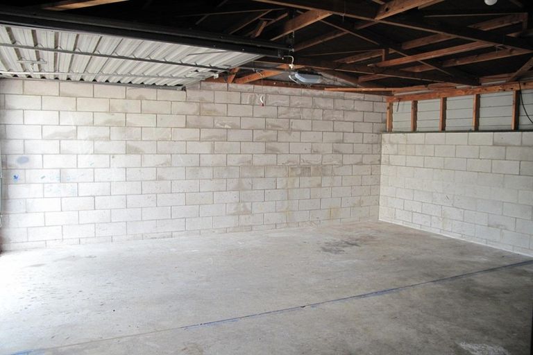 Photo of property in 136 Karaka Road, Thames, 3500