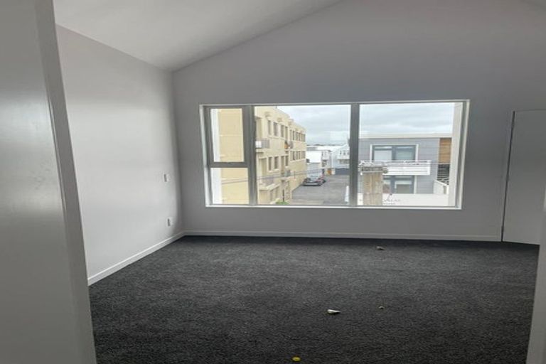 Photo of property in 30u5 Pirie Street, Mount Victoria, Wellington, 6011