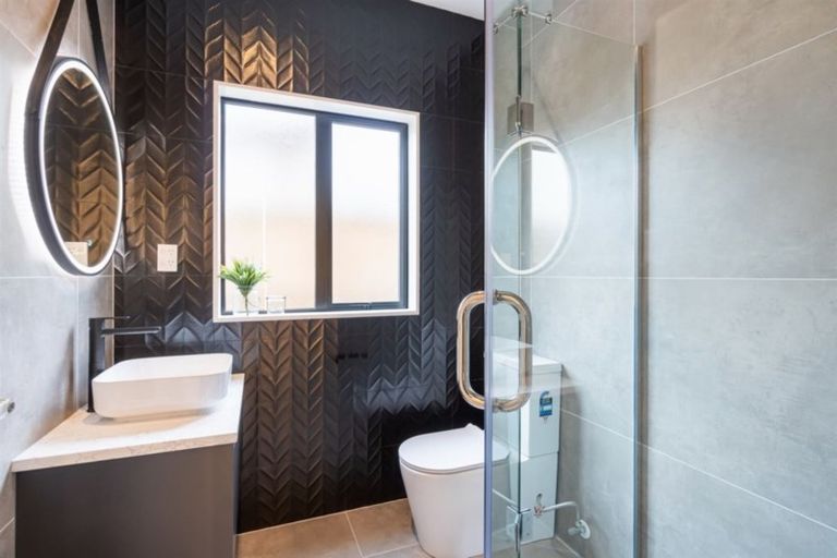 Photo of property in 44 Kano Way, Hobsonville, Auckland, 0616