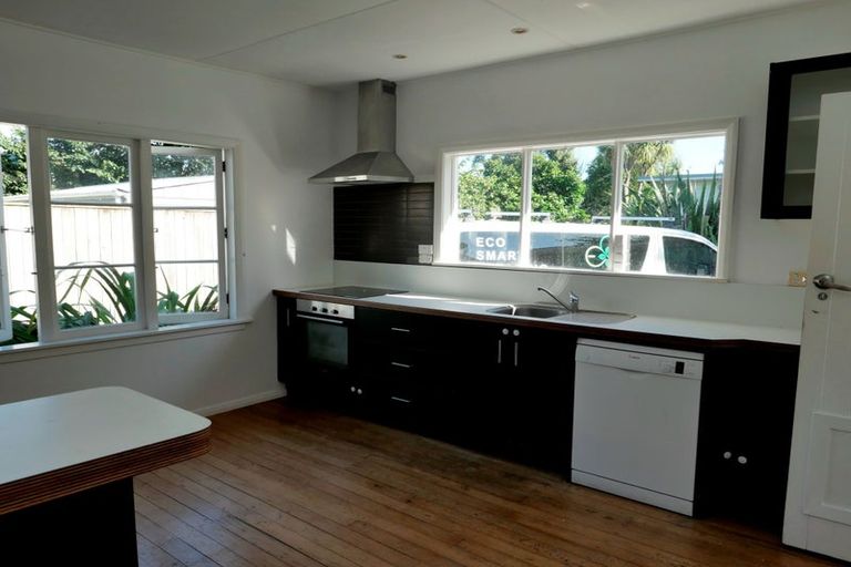 Photo of property in 35a Te Manuao Road, Otaki, 5512
